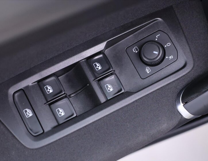 Volkswagen Touran MPV 2,0 l 110 kw