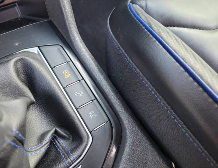 Volkswagen Tiguan SUV 2,0 l 235 kw