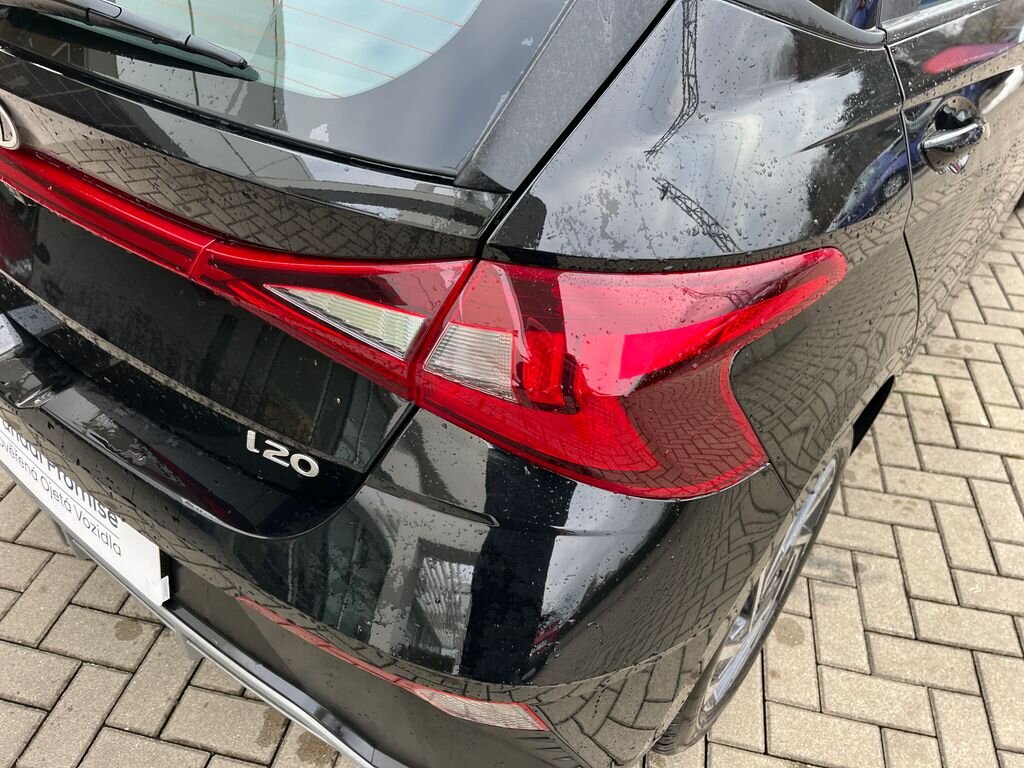 Hyundai i20 Hatchback 1,2 l 57 kw