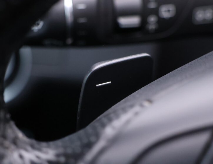 Mercedes-Benz Třídy E 24