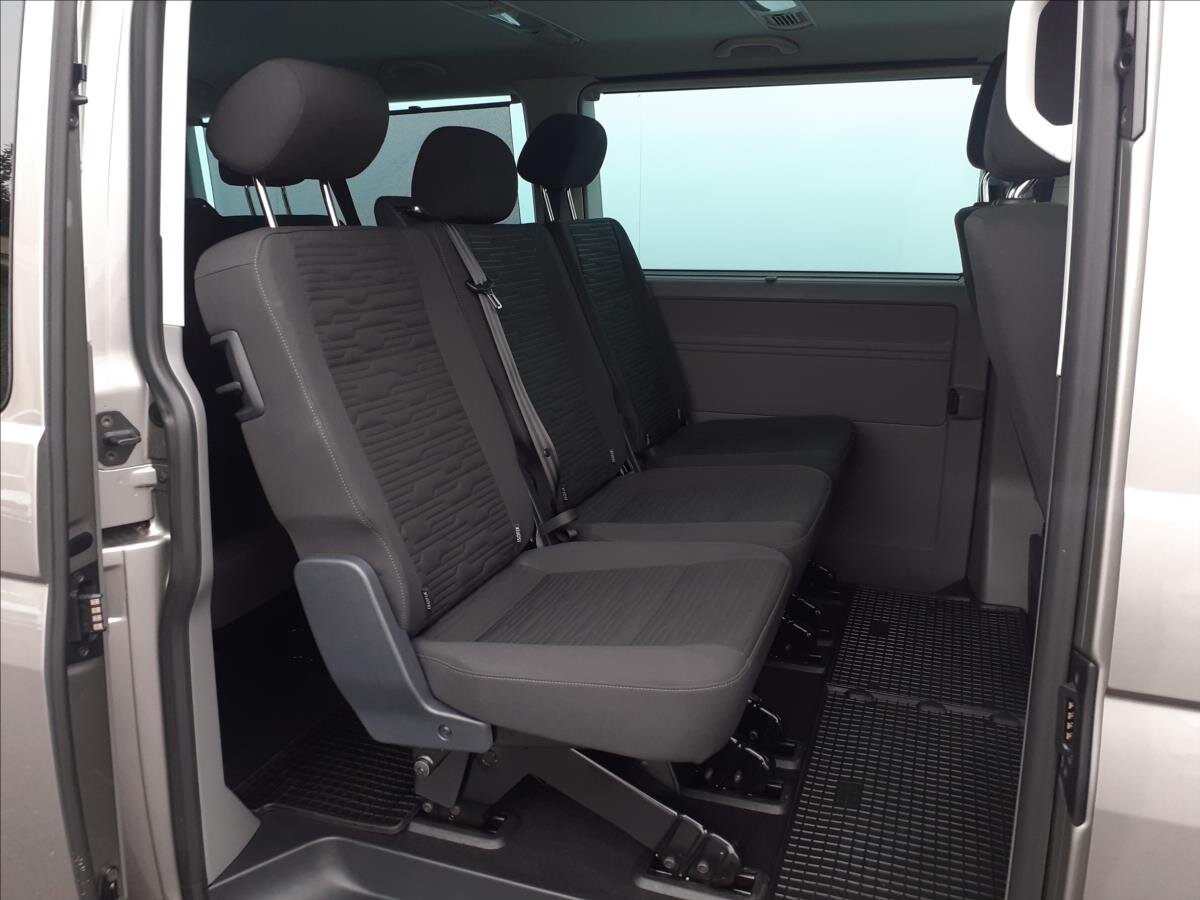 Volkswagen Caravelle MPV 2,0 l 110 kw