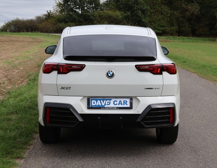 BMW X2 6
