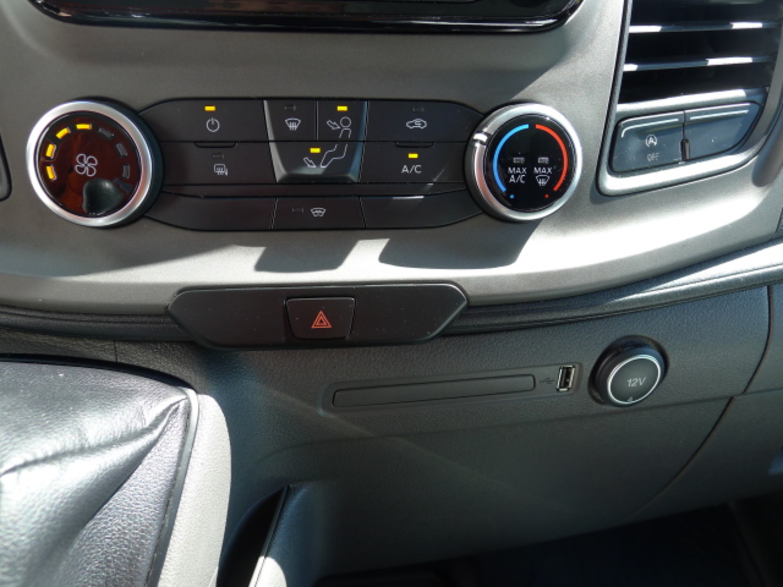 Ford Transit Custom 15