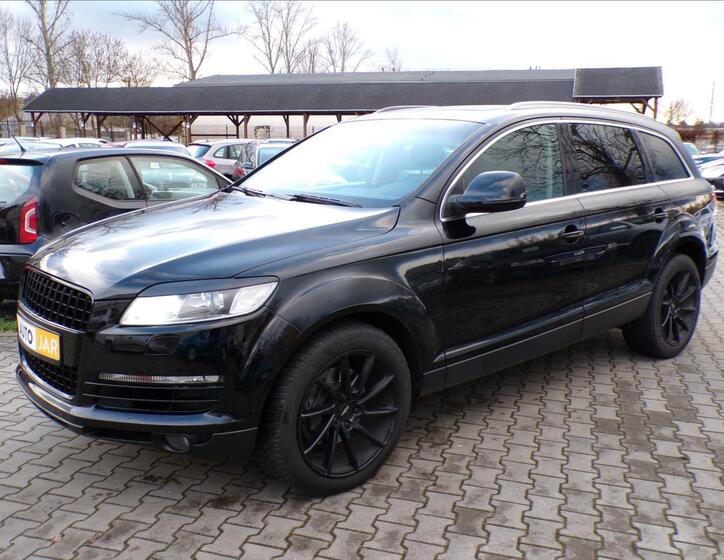 Audi Q7 3
