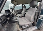 Lada Niva SUV / Terénní 1,7 l 61 kw