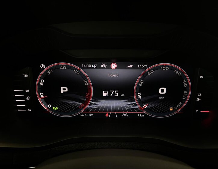 Škoda Karoq SUV / Terénní 2,0 l 140 kw