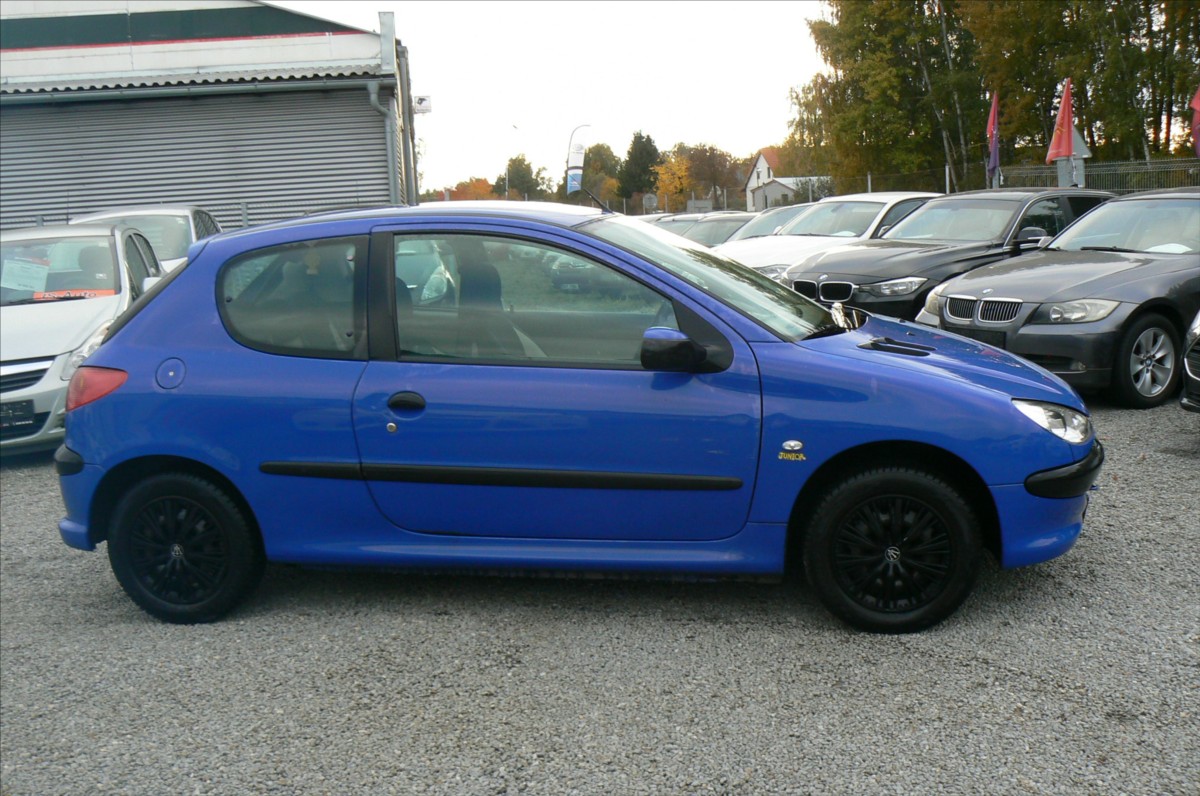 Peugeot 206