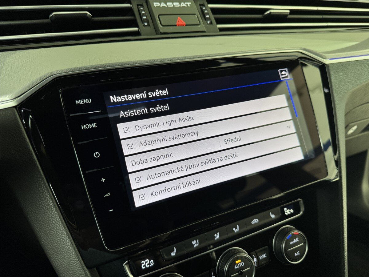 Volkswagen Passat Kombi 1,4 l 160 kw