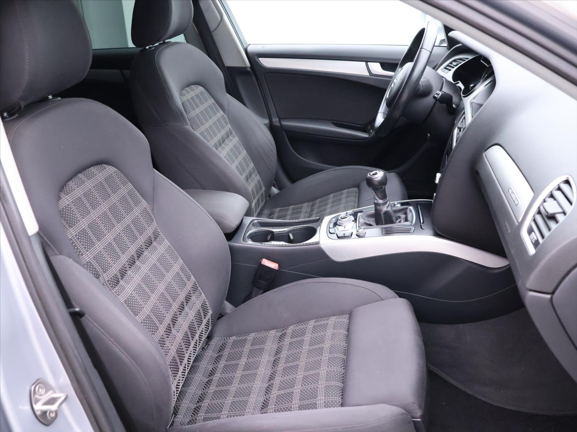 Audi A4 Kombi 2,0 l 110 kw