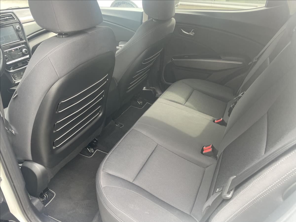 SsangYong Tivoli Kombi 1,5 l 120 kw