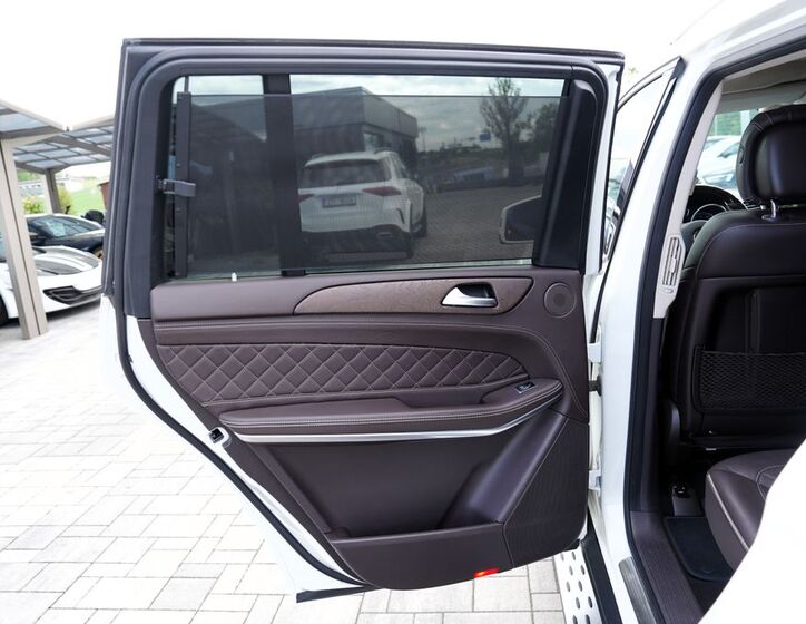 Mercedes-Benz GLS 19