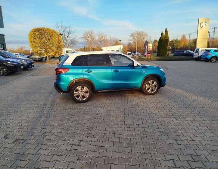 Suzuki Vitara 22