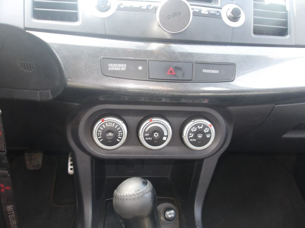 Mitsubishi Lancer Sedan / Limuzína 2,0 l 103 kw