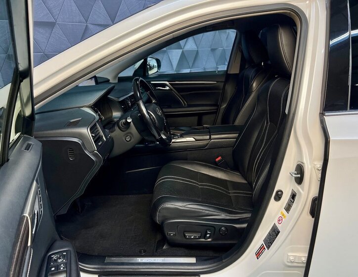 Lexus RX 450h SUV 3,5 l 193 kw