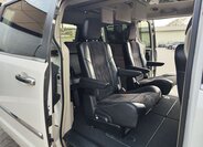 Lancia Voyager MPV 2,8 l 120 kw