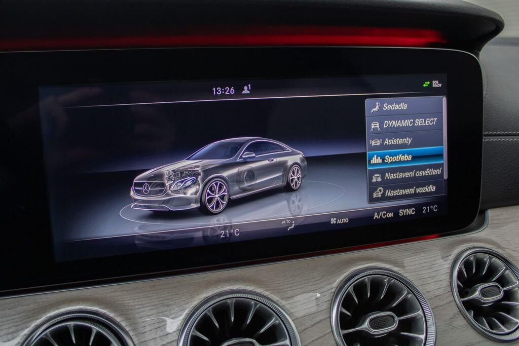 Mercedes-Benz Třídy E