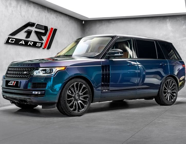 Land Rover Range Rover SUV 4,4 l 250 kw