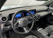 Mercedes-Benz Třídy A 9