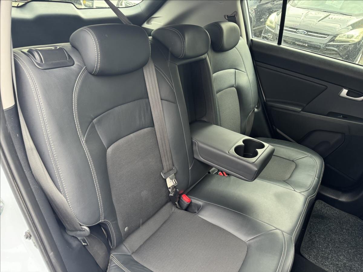 KIA Sportage SUV / Terénní 2,0 l 135 kw
