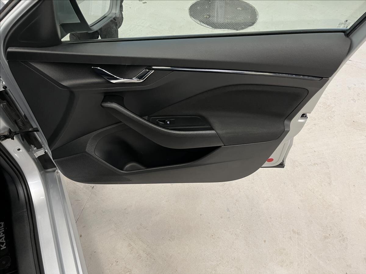 Škoda Kamiq SUV 999,0 81 kw