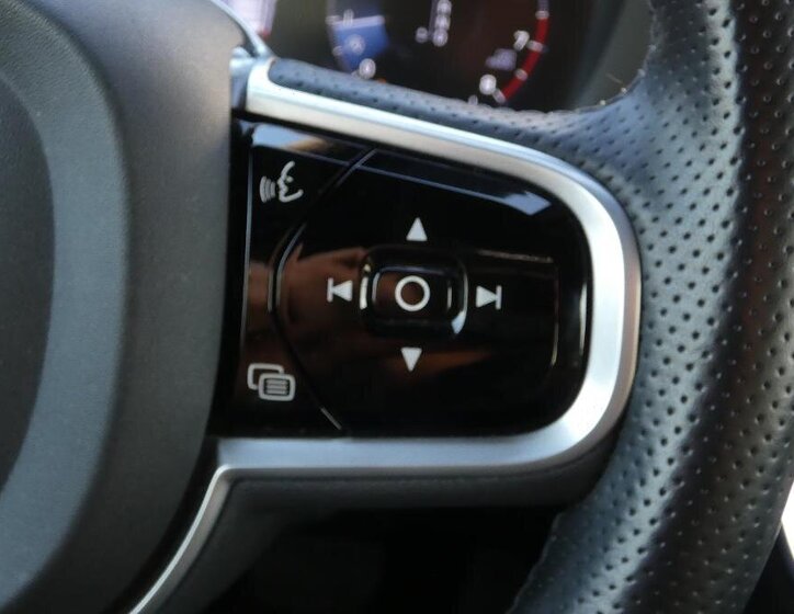 Volvo V60 Kombi 2,0 l 184 kw