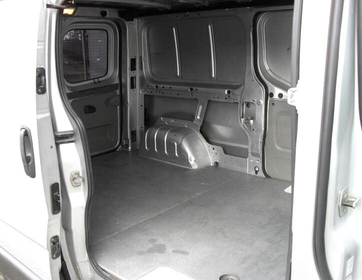 Opel Vivaro 14