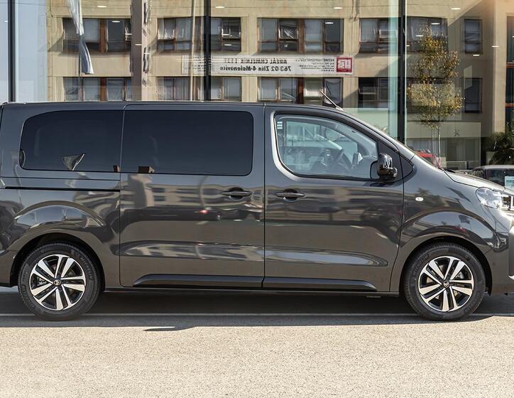 Citroën SpaceTourer 5