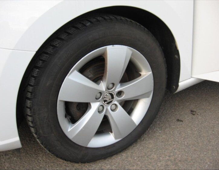 Škoda Fabia Hatchback 1,2 l 66 kw