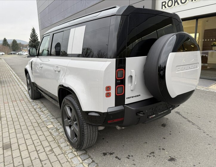 Land Rover Defender SUV / Terénní 3,0 l 184 kw