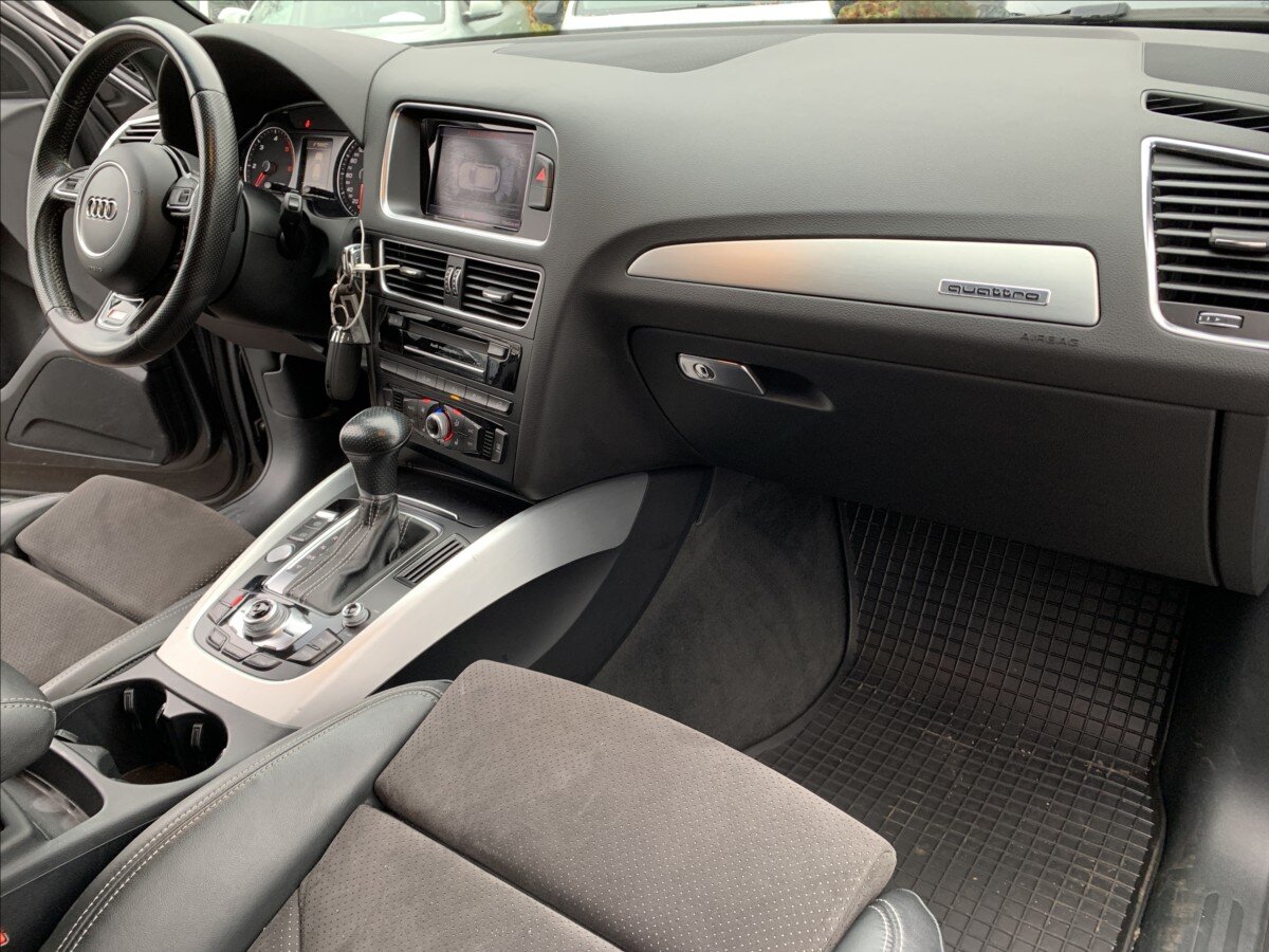 Audi Q5 SUV 2,0 l 140 kw