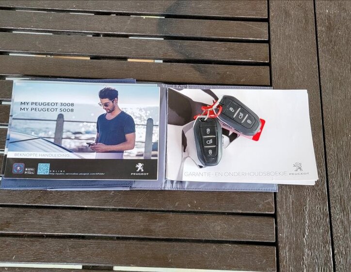 Peugeot 3008 SUV / Terénní 1,5 l 96 kw