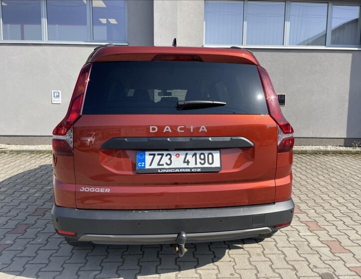 Dacia Jogger Kombi 999,0 67 kw