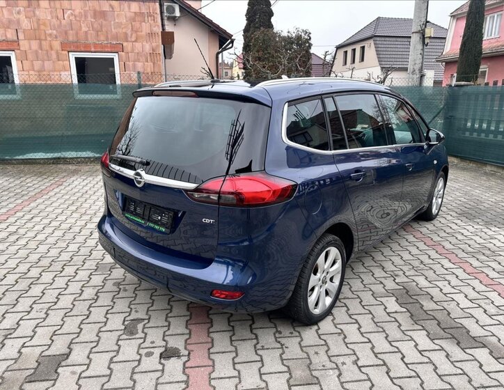 Opel Zafira 3