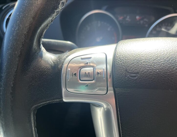 Ford Mondeo Kombi 2,0 l 103 kw