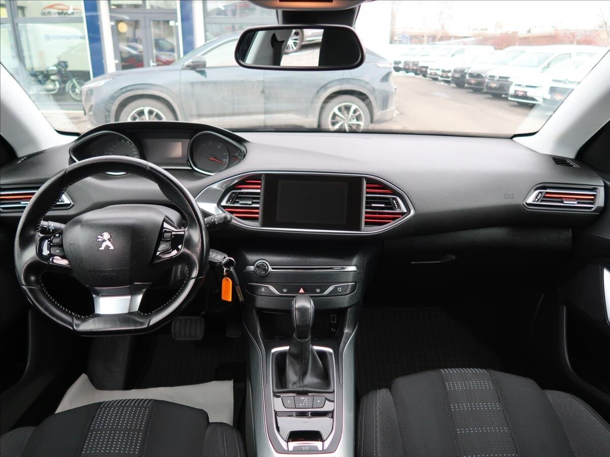 Peugeot 308 Kombi 2,0 l 110 kw