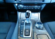 BMW Řada 5 8