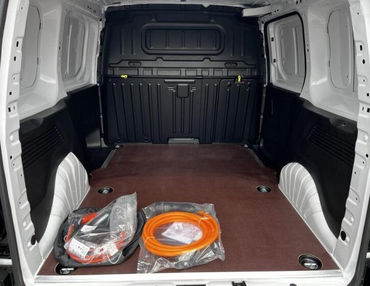 Toyota ProAce City 13