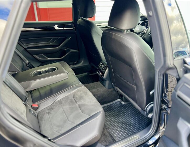 Volkswagen Arteon Kombi 2,0 l 147 kw