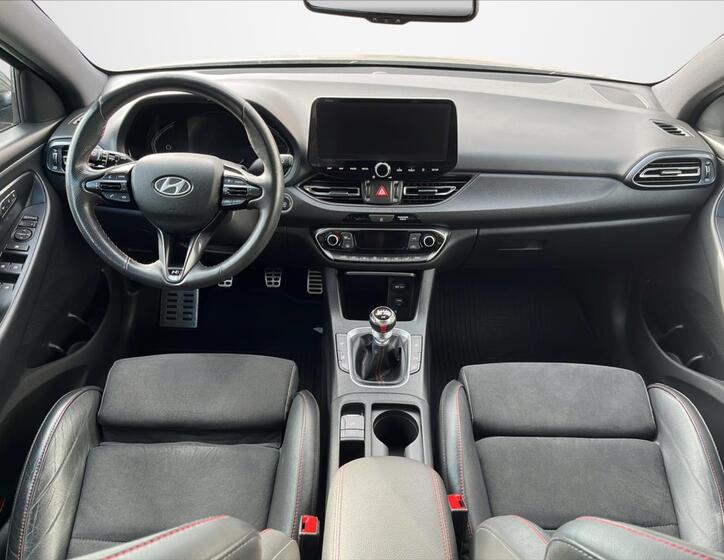 Hyundai i30 9