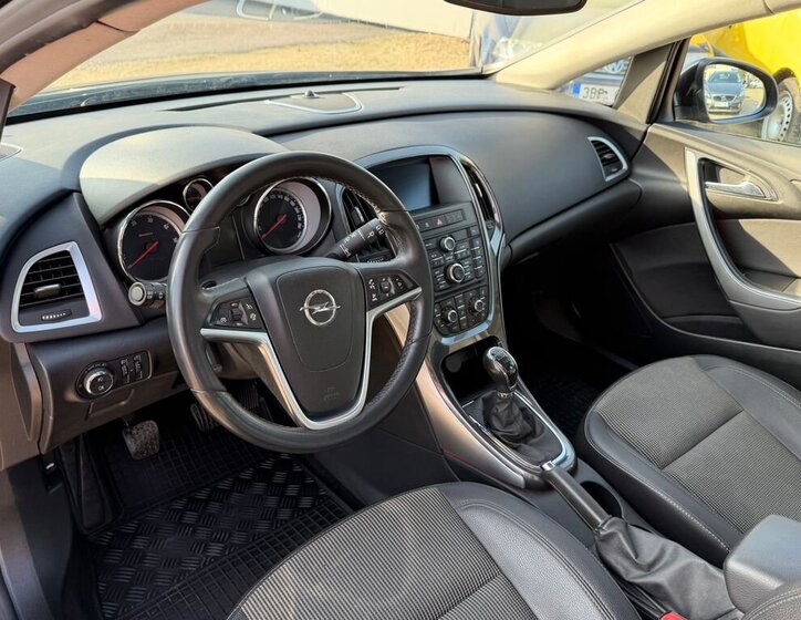 Opel Astra Kombi 1,7 l 81 kw