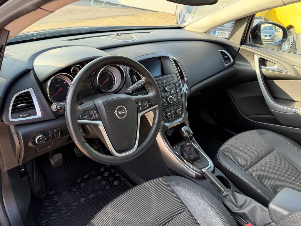 Opel Astra Kombi 1,7 l 81 kw