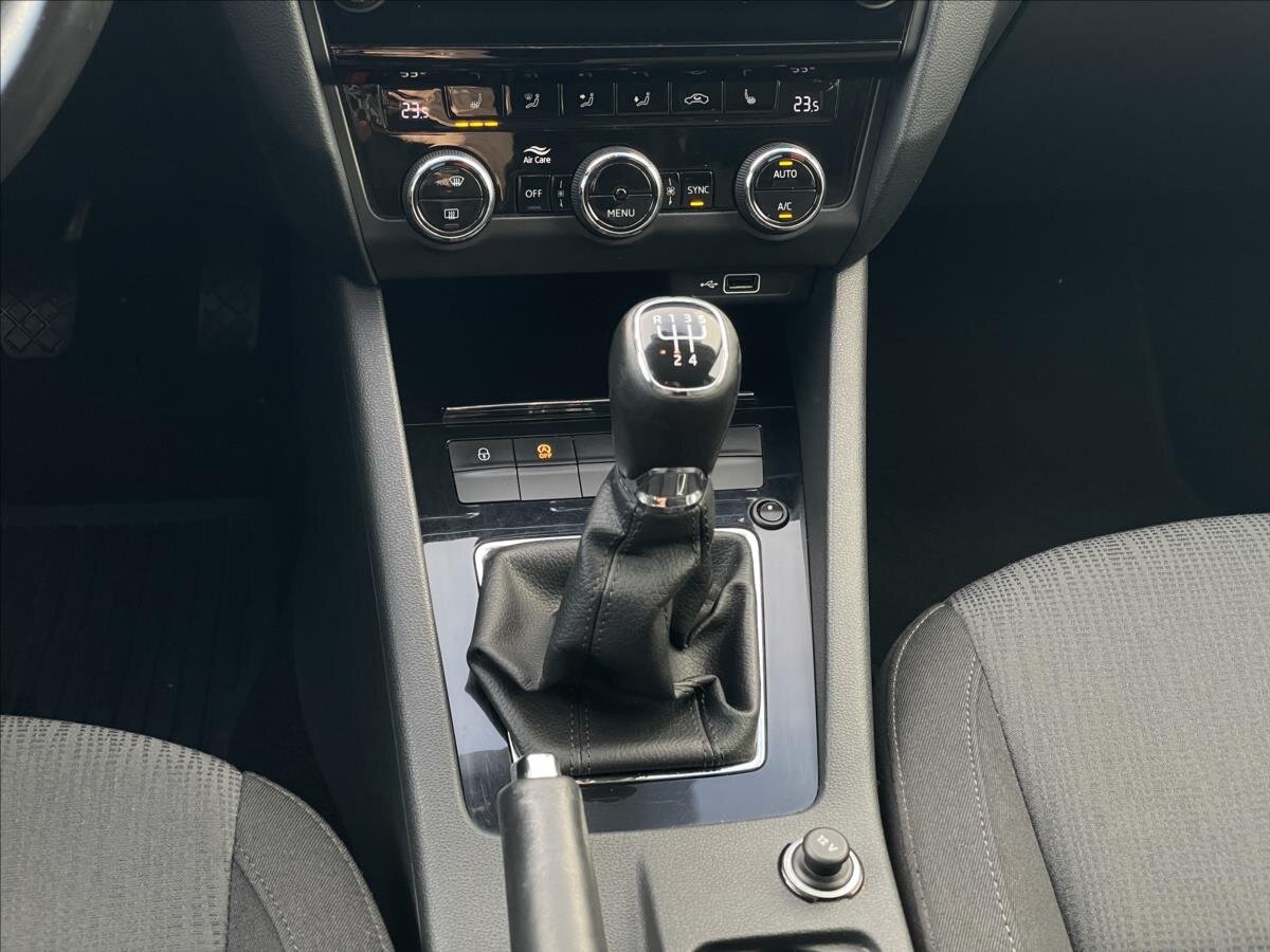 Škoda Octavia Kombi 1,6 l 85 kw