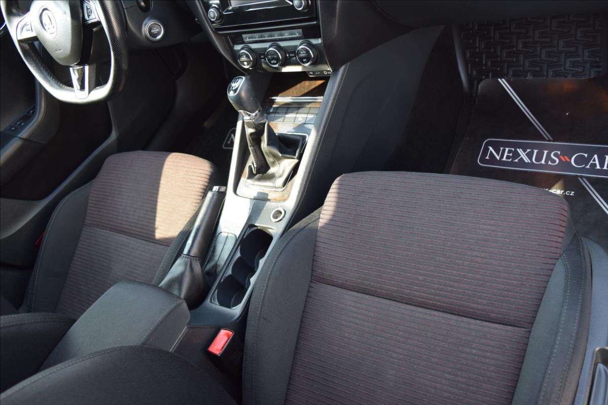 Škoda Octavia Kombi 1,6 l 77 kw