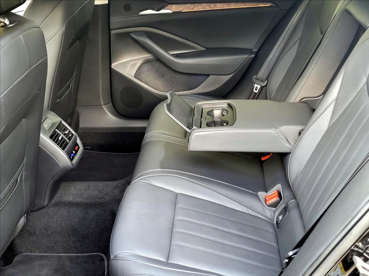 Škoda Superb Kombi 1,5 l 110 kw