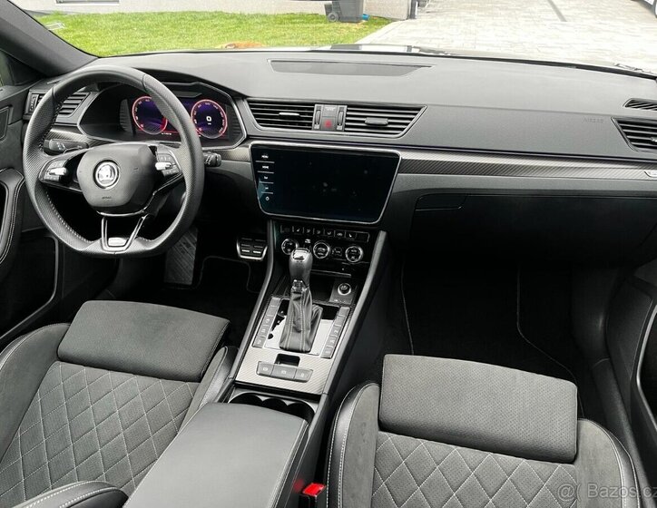 Škoda Superb Sedan / Limuzína 2,0 l 206 kw