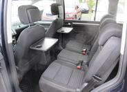 Volkswagen Touran 7