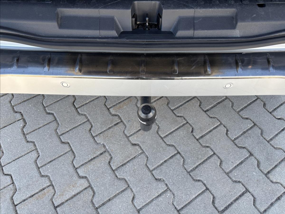 Ford Tourneo Custom Kombi 2,0 l 125 kw