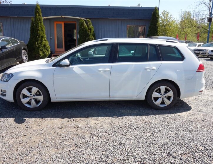 Volkswagen Golf Kombi 1,4 l 103 kw