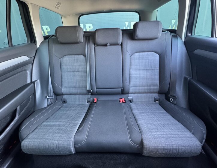 Volkswagen Passat Kombi 2,0 l 110 kw