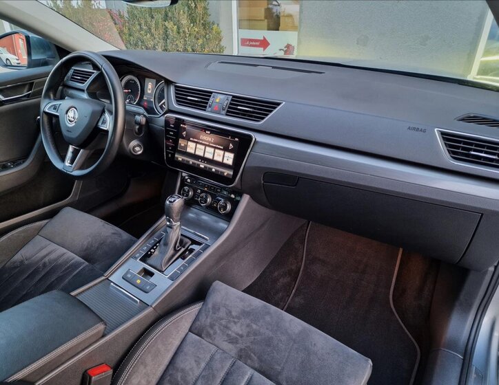 Škoda Superb 13